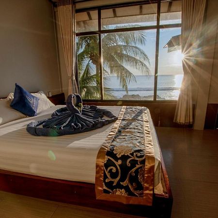 Lagoon Ngapali Beach Lodge Buitenkant foto